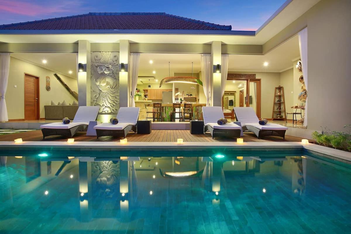 Kae Villa Anggrek Seminyak Esterno foto