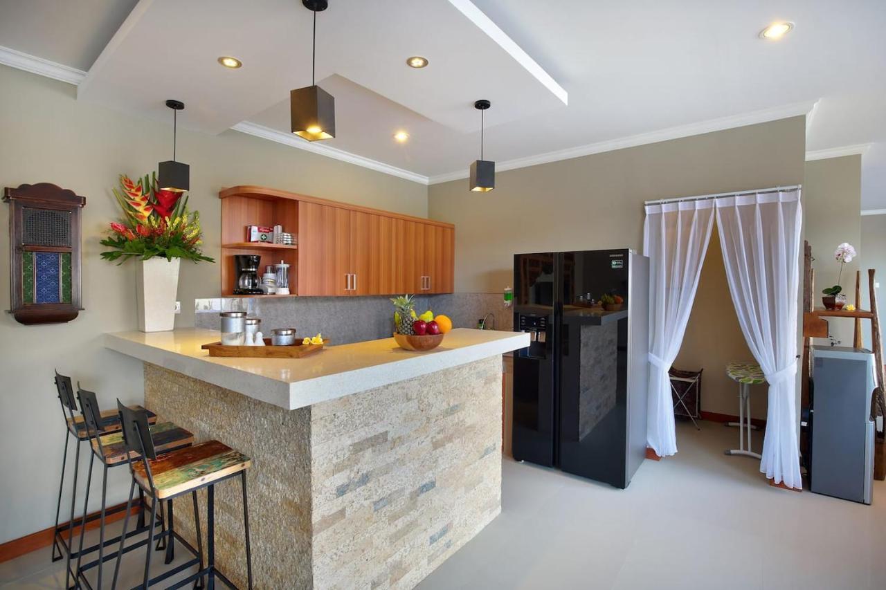 Kae Villa Anggrek Seminyak Esterno foto